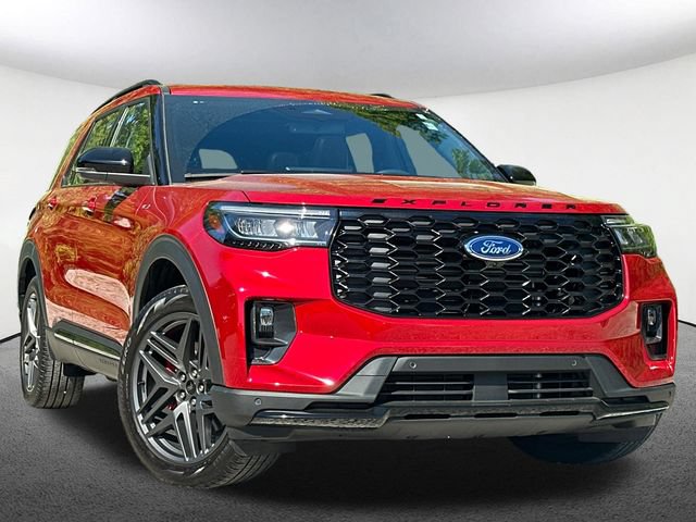 Certified 2025 Ford Explorer ST-Line w/ Premium Package AWD/4WD video 2