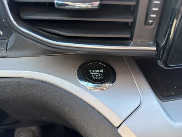 Certified 2023 Ford Explorer XLT w/ Equipment Group 202A image 31