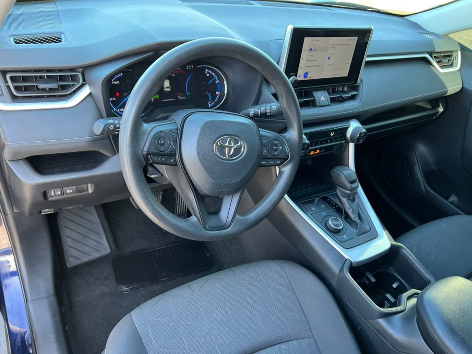 Used 2024 Toyota RAV4 XLE image 18