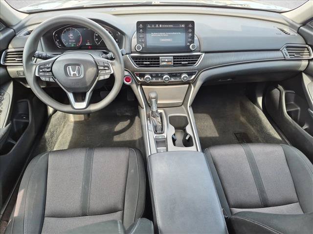 Used 2018 Honda Accord EX image 18