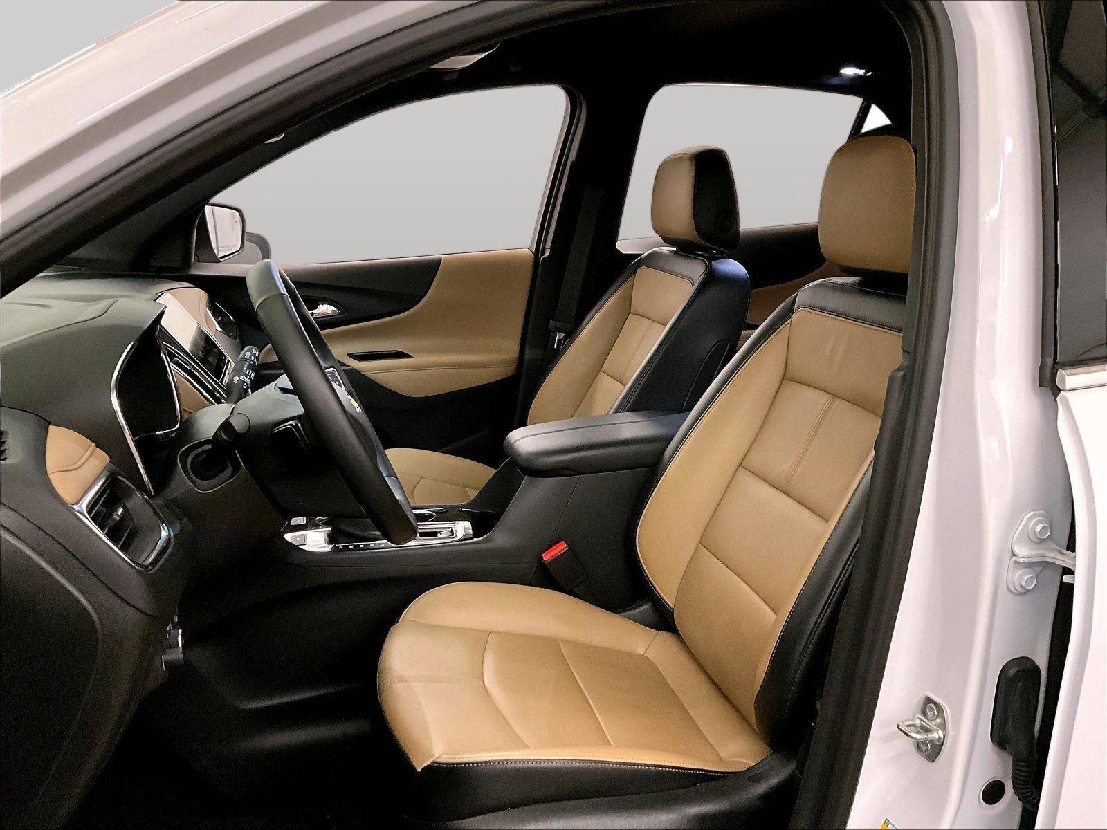 Used 2023 Chevrolet Equinox Premier AWD/4WD image 24
