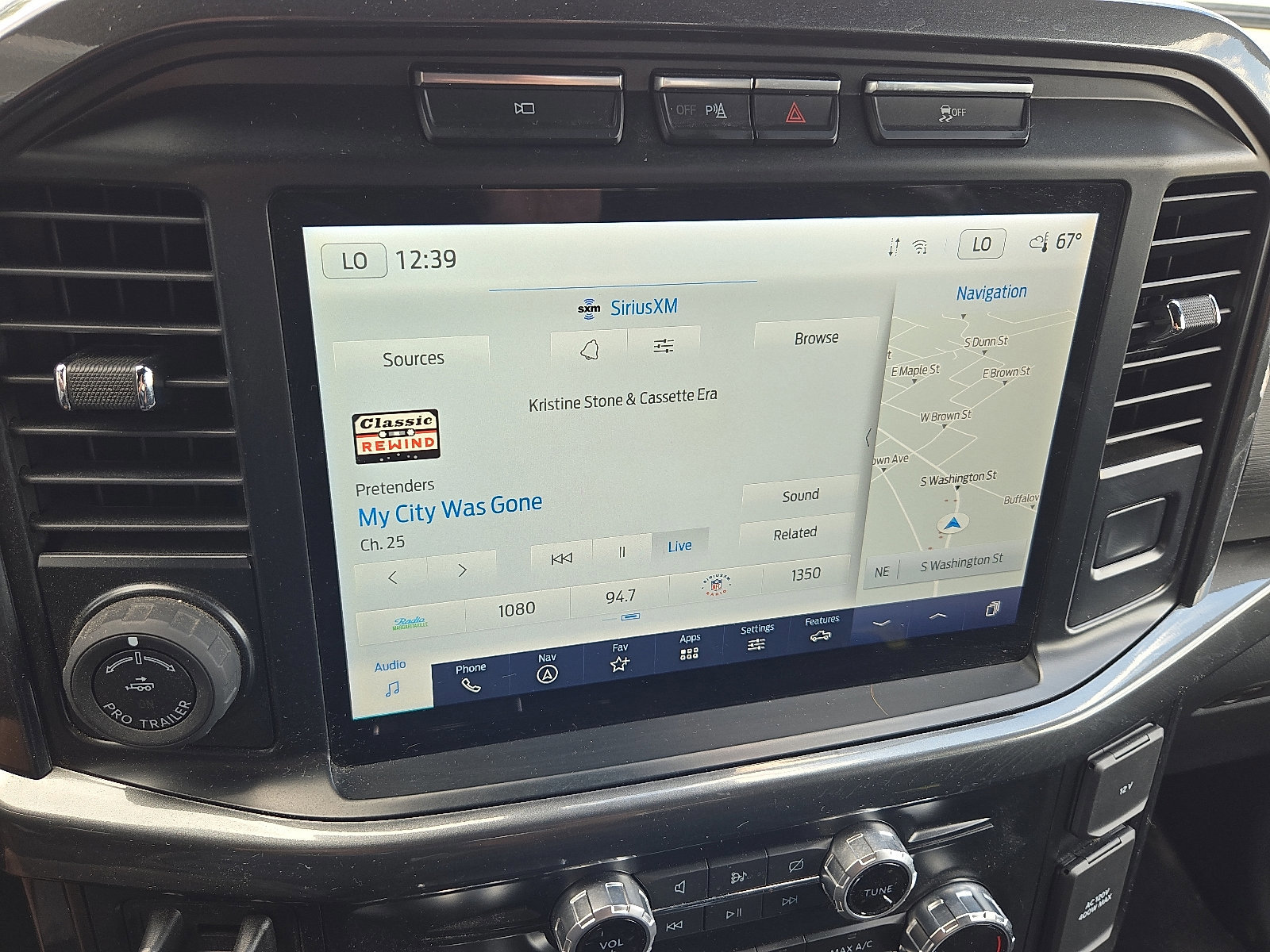 Certified 2023 Ford F150 XLT w/ Equipment Group 302A High image 18