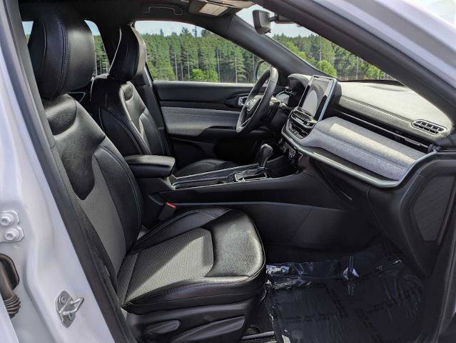 Used 2025 Jeep Compass Latitude AWD/4WD image 23
