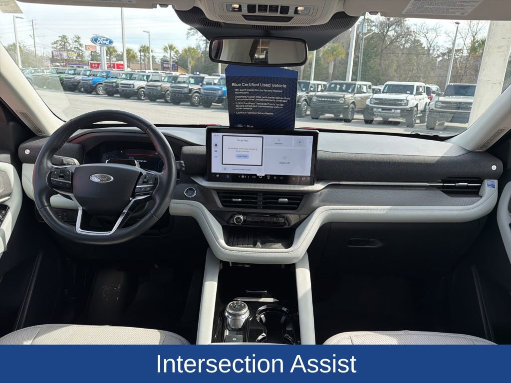 Certified 2025 Ford Explorer Platinum w/ Ultimate Package image 18