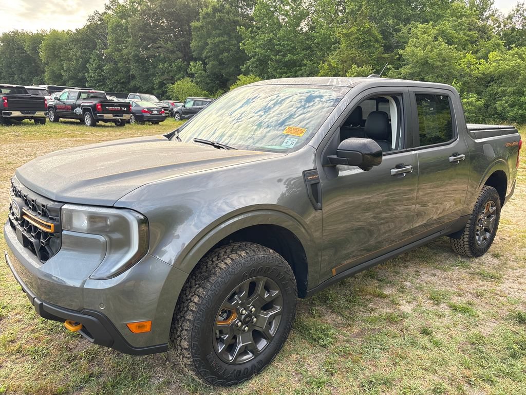 Certified 2026 Ford Maverick Tremor AWD/4WD image 3