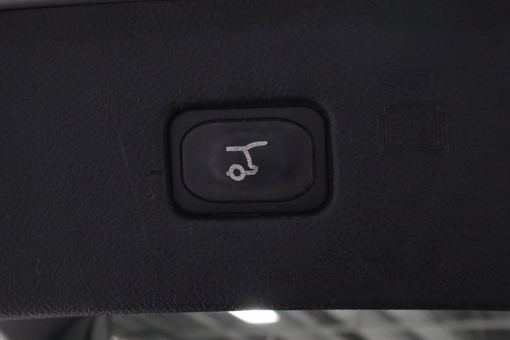 Certified 2022 Ford Edge SEL w/ Convenience Package image 21