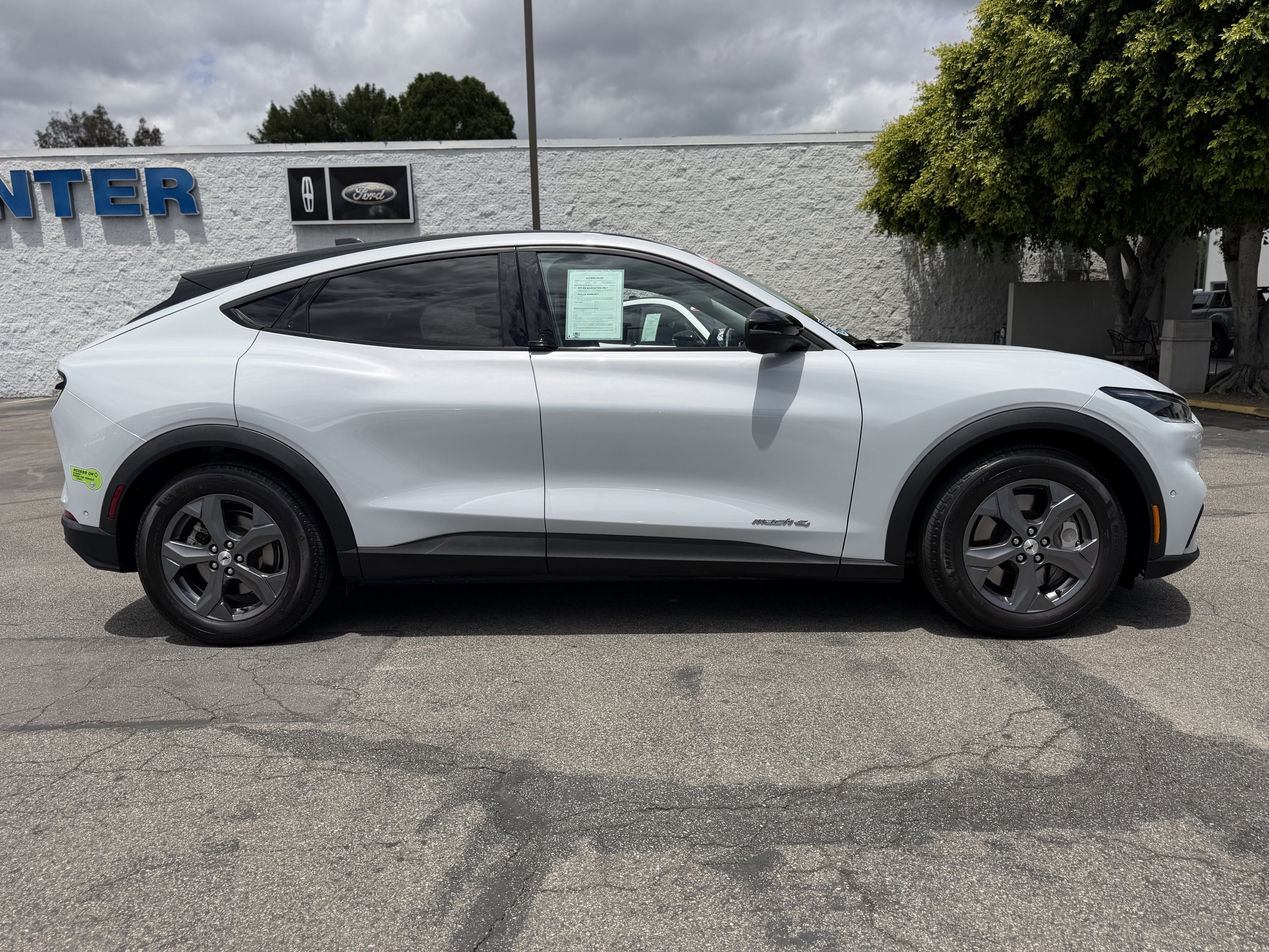 Certified 2023 Ford Mustang Mach-E Select AWD/4WD image 8