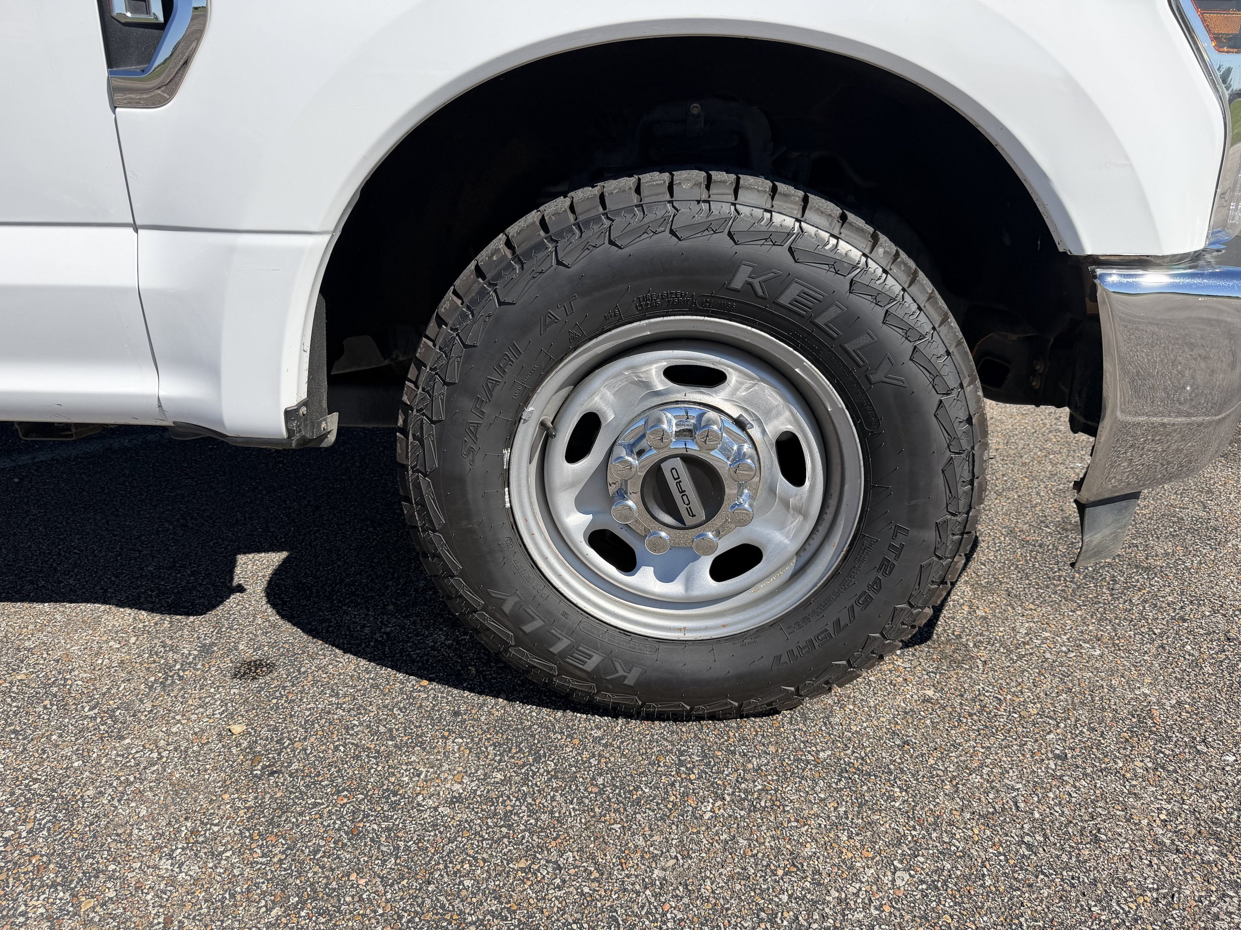 Certified 2019 Ford F250 XL w/ XL Value Package RWD image 15