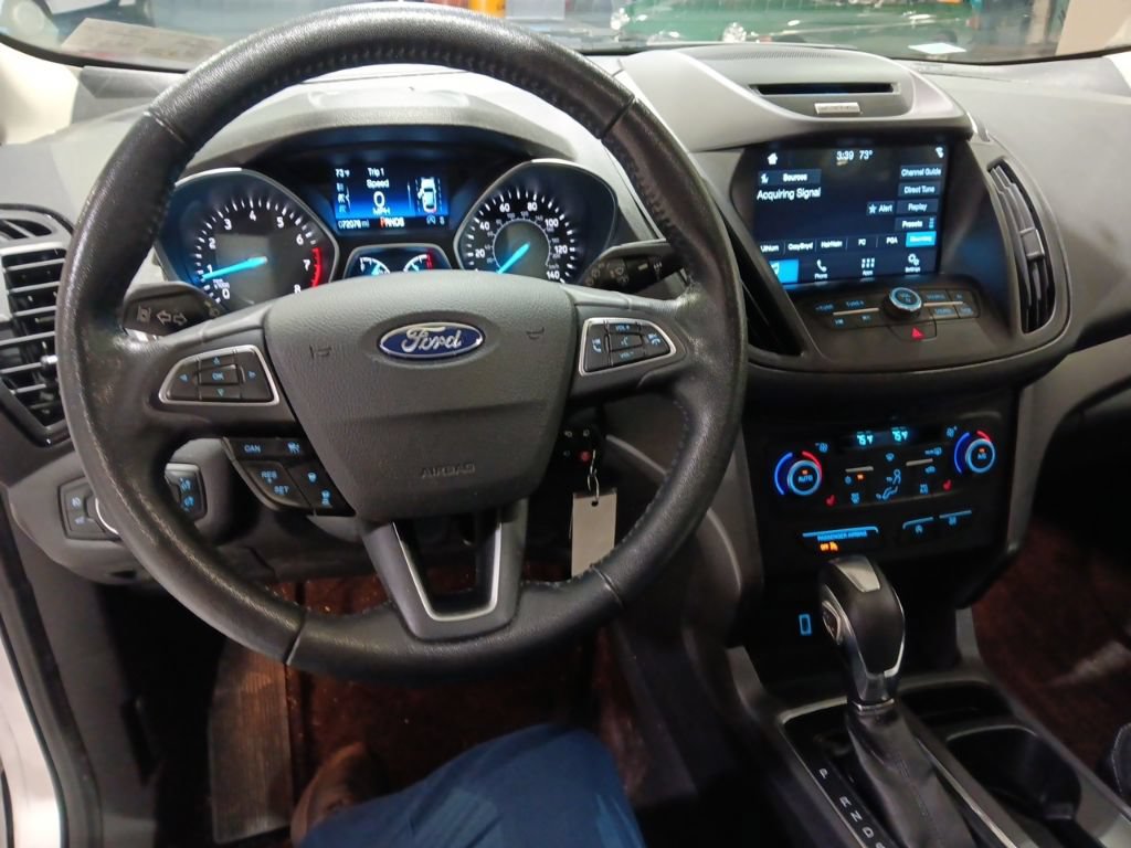 Certified 2018 Ford Escape SEL w/ Ford Safe & Smart Package AWD/4WD image 5