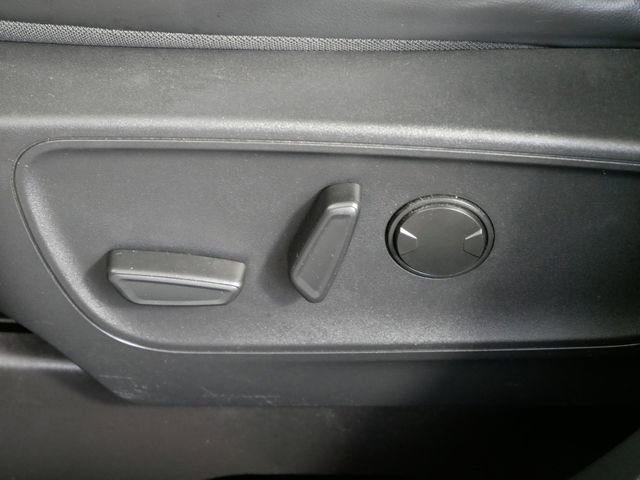 Certified 2025 Ford Escape Platinum image 15