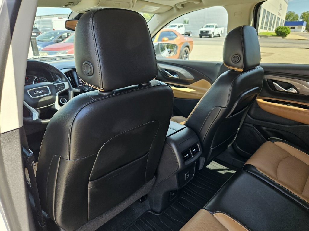 Used 2020 GMC Terrain SLT w/ Preferred Package FWD image 23