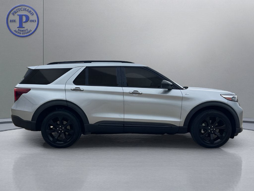 Certified 2023 Ford Explorer ST-Line w/ Class IV Trailer Tow Package AWD/4WD image 8