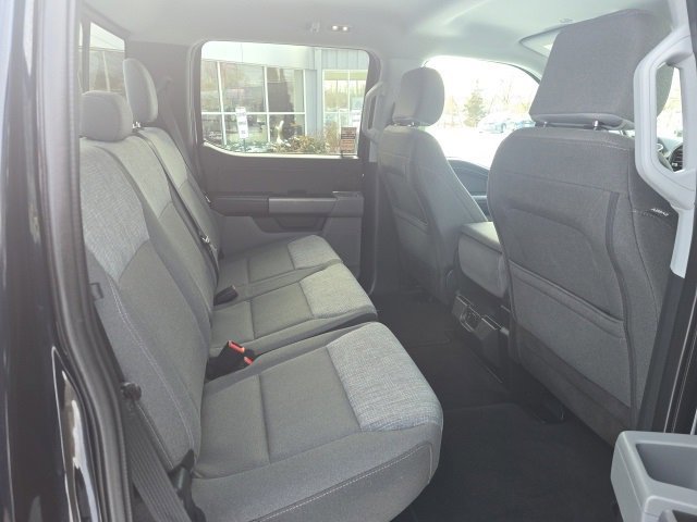 Certified 2022 Ford F150 XLT w/ Equipment Group 302A High image 25