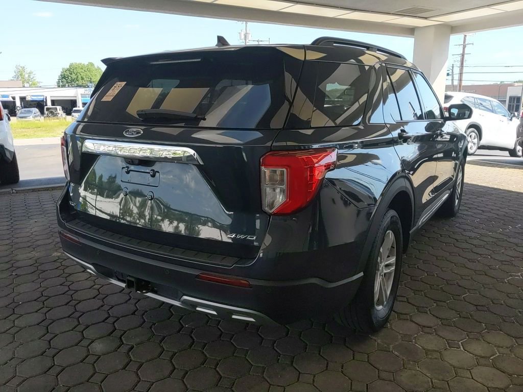 Certified 2024 Ford Explorer XLT w/ Equipment Group 202A AWD/4WD image 6