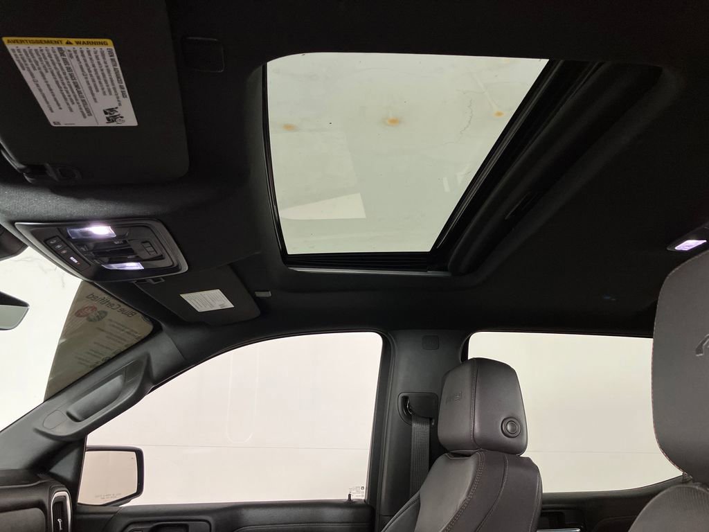 Used 2021 GMC Sierra 1500 AT4 w/ Technology Package image 37