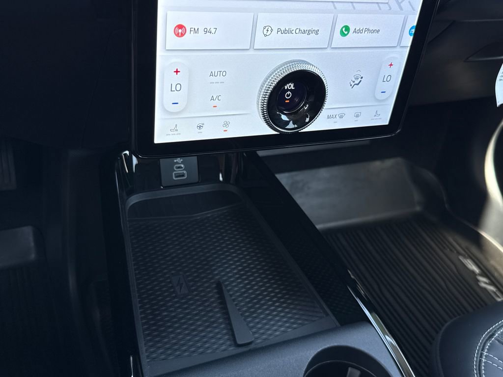 Certified 2025 Ford Mustang Mach-E Premium image 22