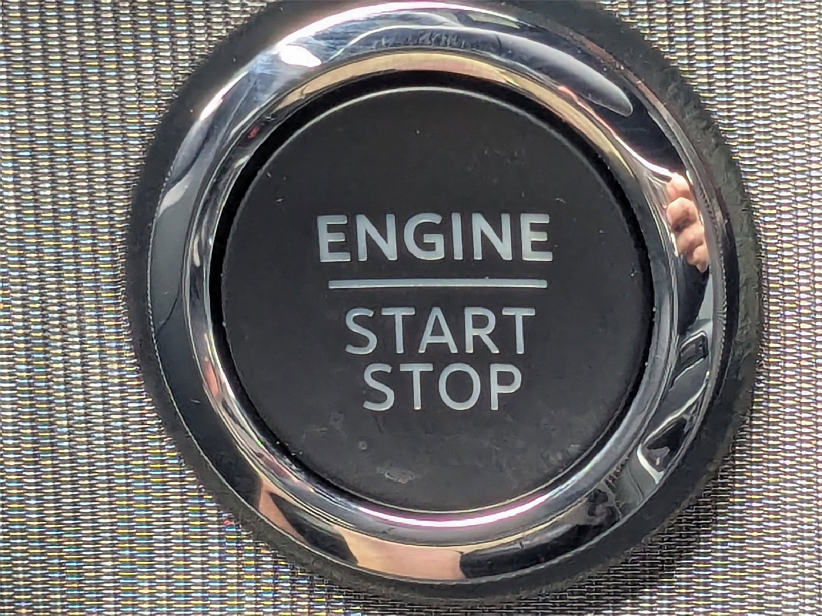 Certified 2025 Ford F250 Platinum w/ FX4 Off-Road Package image 34