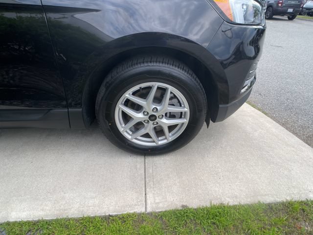 Certified 2024 Ford Edge SEL AWD/4WD image 10