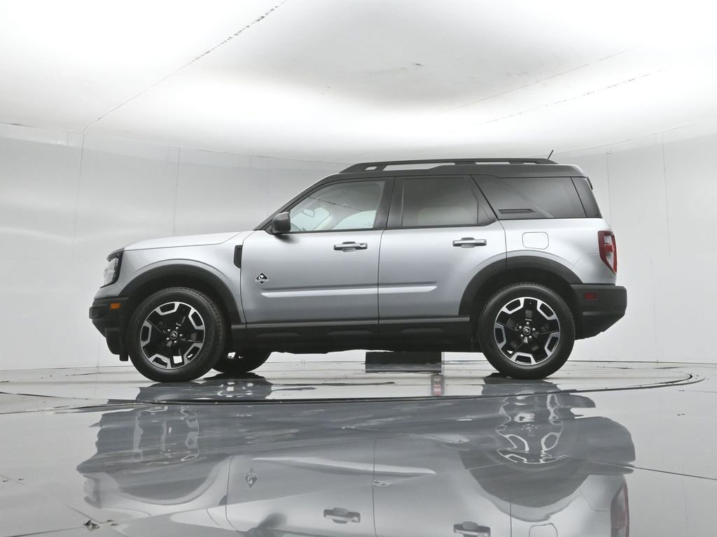 Certified 2022 Ford Bronco Sport Outer Banks w/ Tech Package AWD/4WD image 56