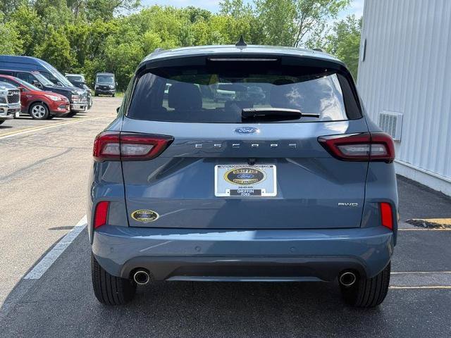 Certified 2024 Ford Escape ST-Line w/ Tech Pack #1 AWD/4WD image 4