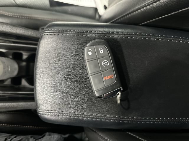 Used 2023 Jeep Compass Limited w/ Elite Group AWD/4WD image 33