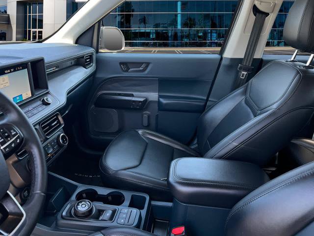 Certified 2023 Ford Maverick Lariat w/ Black Appearance Package FWD image 14