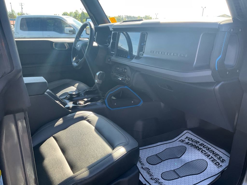 Certified 2024 Ford Bronco Black Diamond w/ Sasquatch Package AWD/4WD image 11