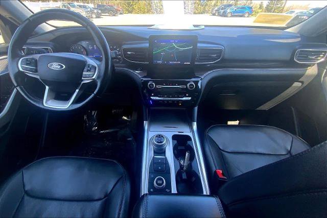 Certified 2021 Ford Explorer Limited AWD/4WD image 16