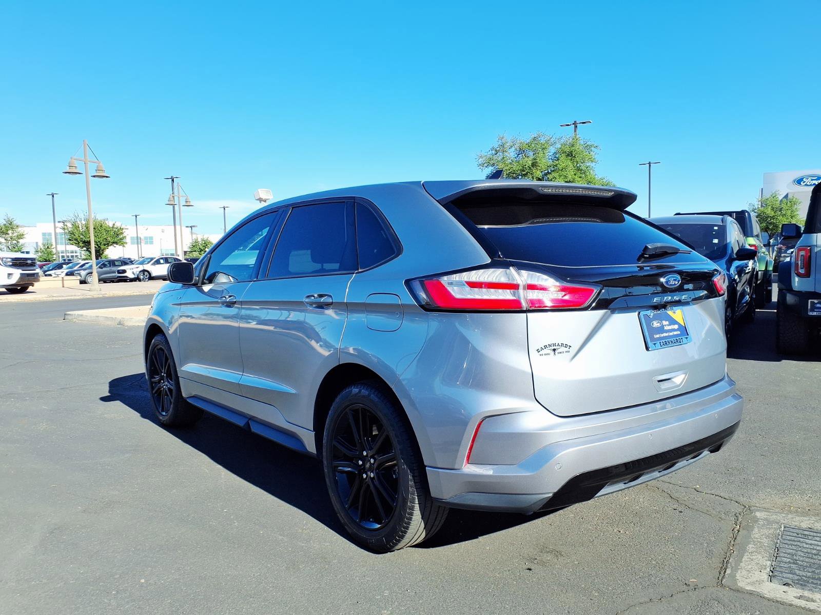 Certified 2023 Ford Edge ST-Line AWD/4WD image 4