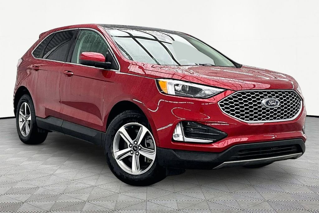 Certified 2024 Ford Edge SEL w/ Convenience Package AWD/4WD image 12