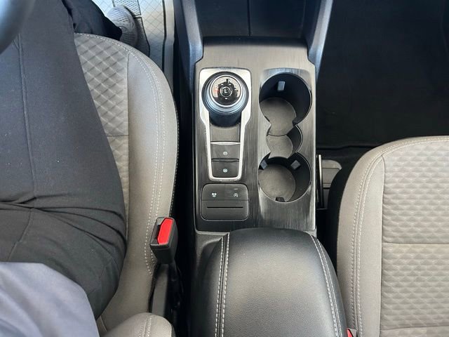 Certified 2022 Ford Escape SE w/ SE Sport Appearance Package AWD/4WD image 19