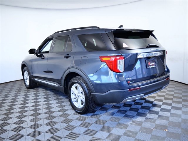 Certified 2022 Ford Explorer XLT w/ Equipment Group 202A image 7
