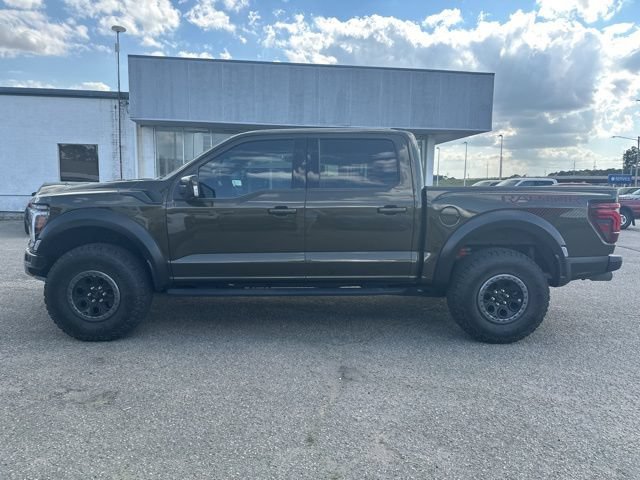 Certified 2025 Ford F150 Raptor AWD/4WD image 3