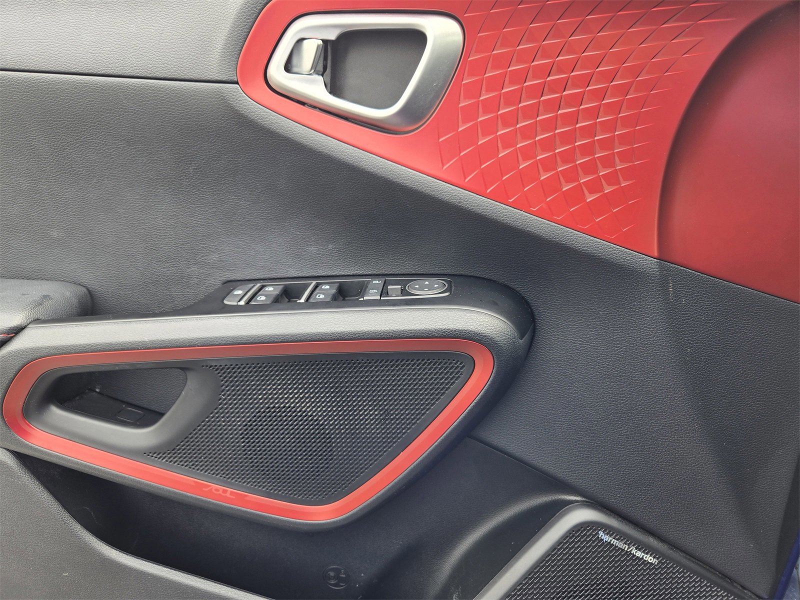 Used 2020 Kia Soul GT-Line Turbo image 20