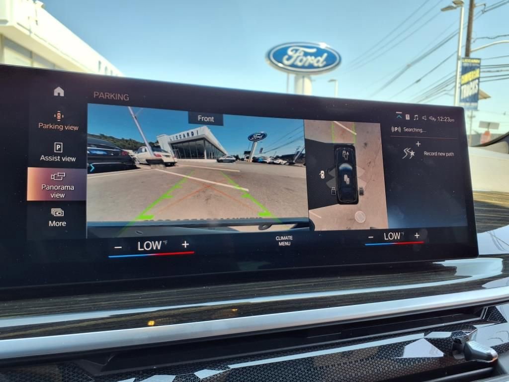 Used 2023 BMW X7 xDrive40i w/ M Sport Package image 19