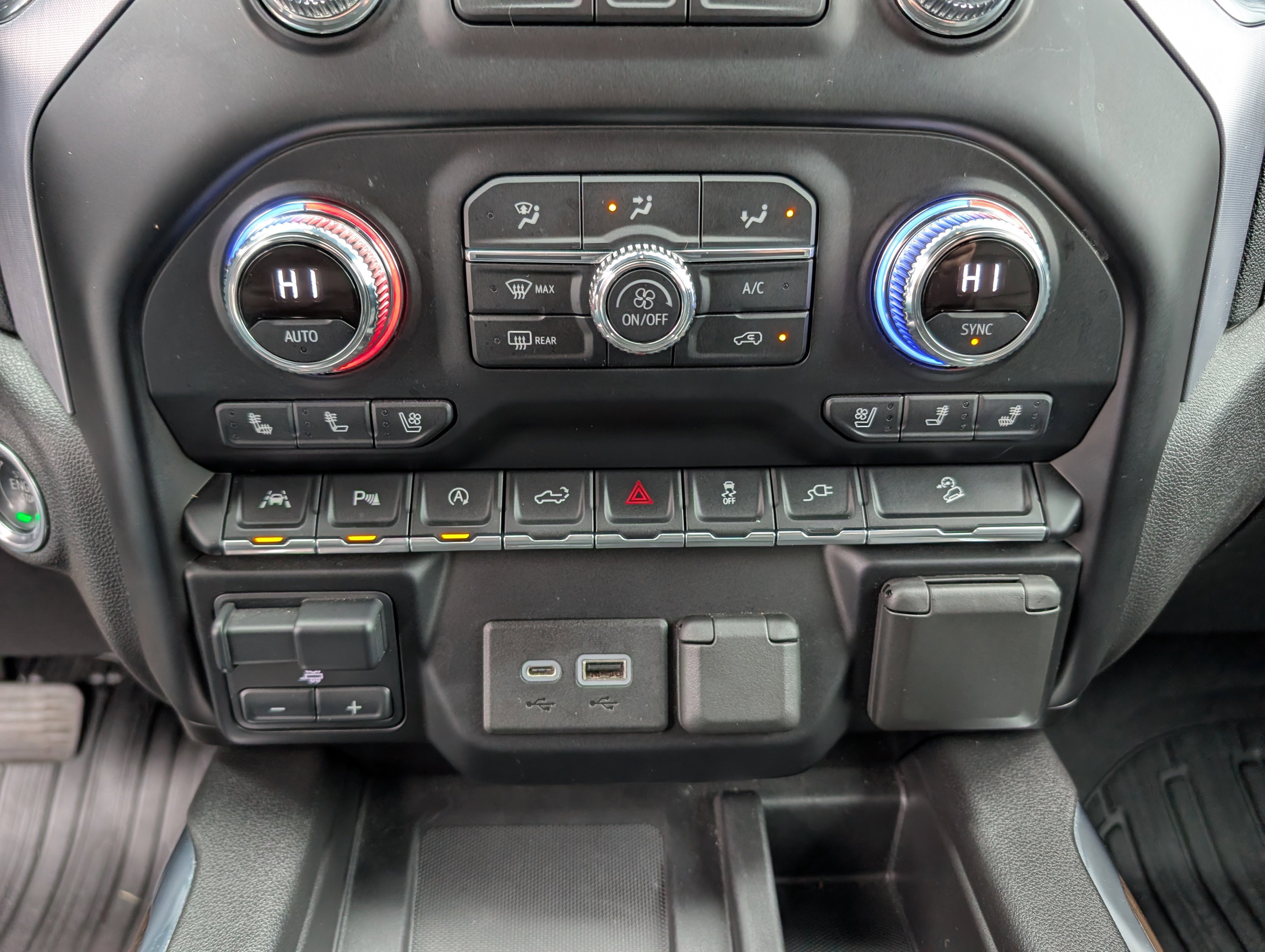 Used 2021 GMC Sierra 1500 SLT w/ SLT Premium Plus Package image 27