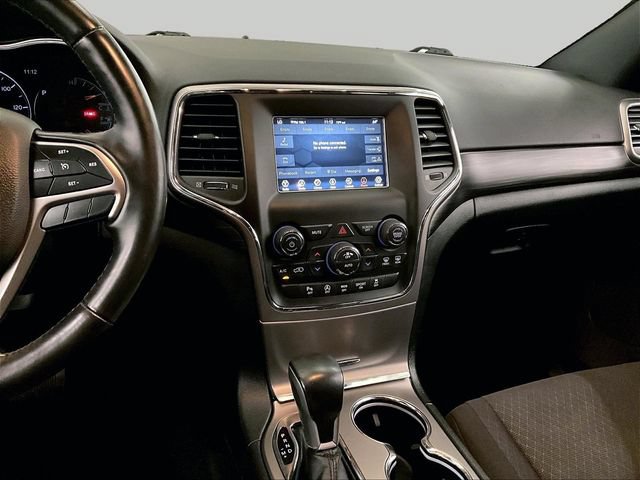 Used 2021 Jeep Grand Cherokee Laredo AWD/4WD image 6