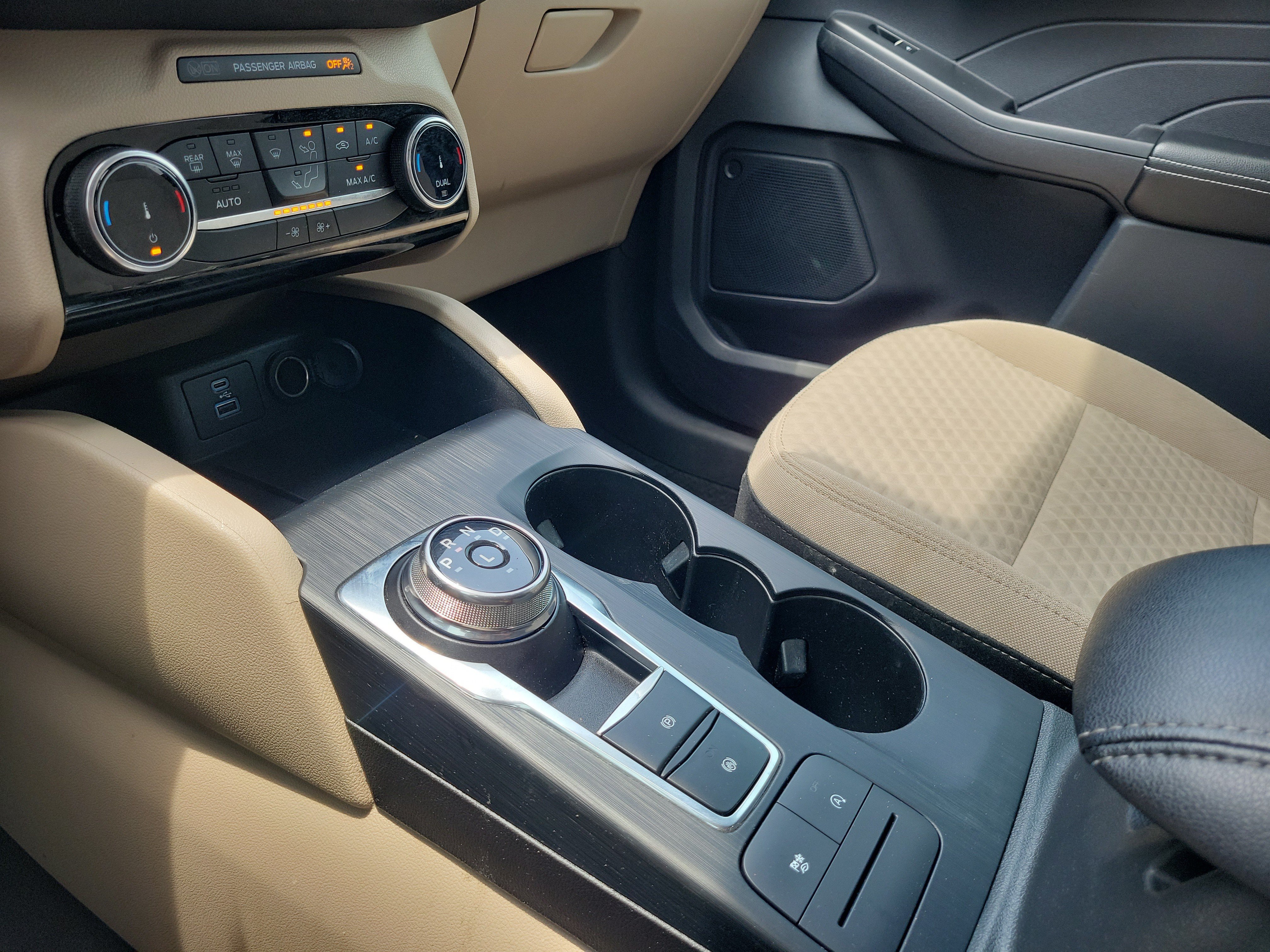 Certified 2022 Ford Escape SE w/ Convenience Package FWD image 28