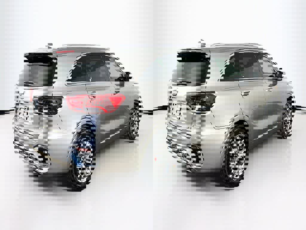 Used 2019 Kia Sorento SX image 25