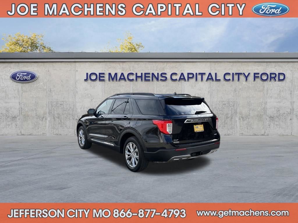 Certified 2023 Ford Explorer XLT w/ Equipment Group 202A image 3