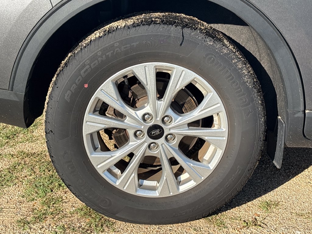 Certified 2023 Ford Escape Active AWD/4WD image 17