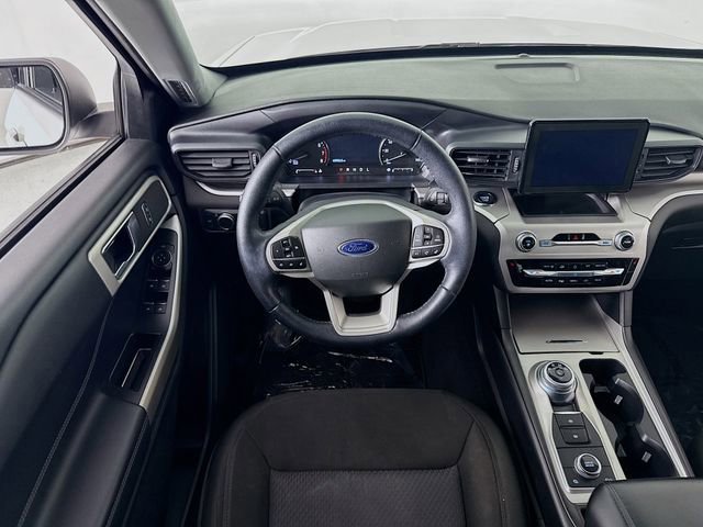 Certified 2022 Ford Explorer XLT w/ Class IV Trailer Tow Package image 21