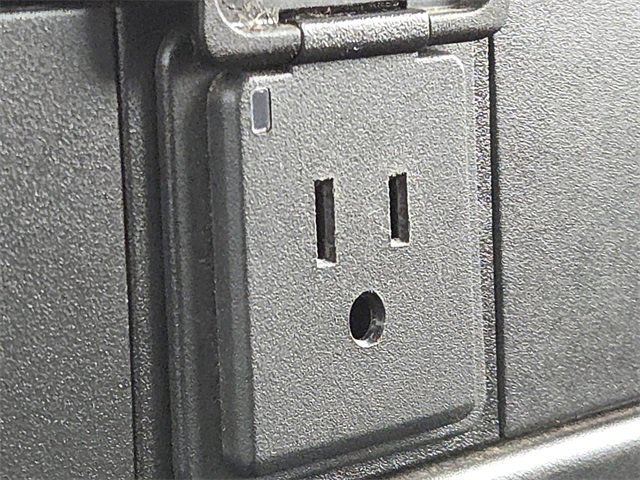 Used 2019 GMC Savana 2500 w/ Driver Convenience Package image 12