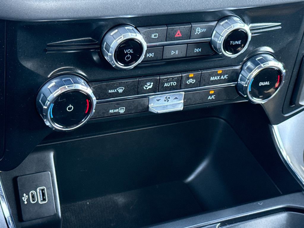 Certified 2025 Ford F150 XLT w/ Equipment Group 301A Standard image 21