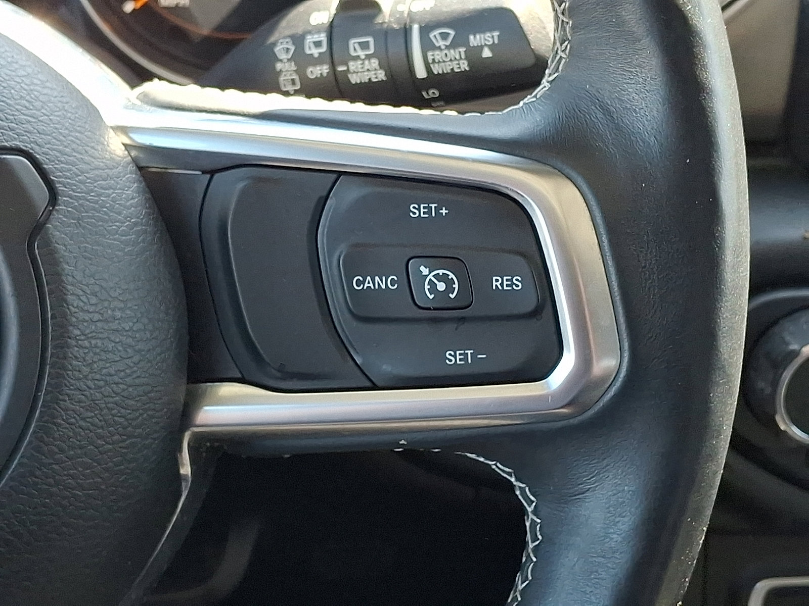 Used 2018 Jeep Wrangler Unlimited Sahara w/ Cold Weather Group image 24