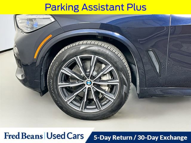 Used 2019 BMW X5 xDrive50i w/ M Sport Package image 40