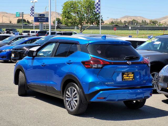 Used 2023 Nissan Kicks SV FWD image 6