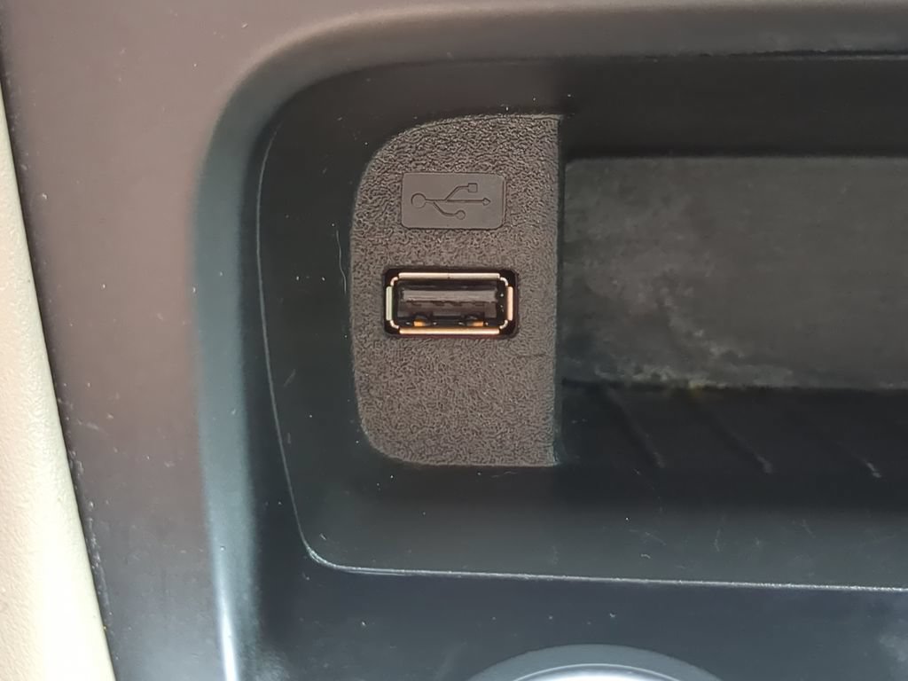Certified 2018 Ford Focus SE FWD image 18