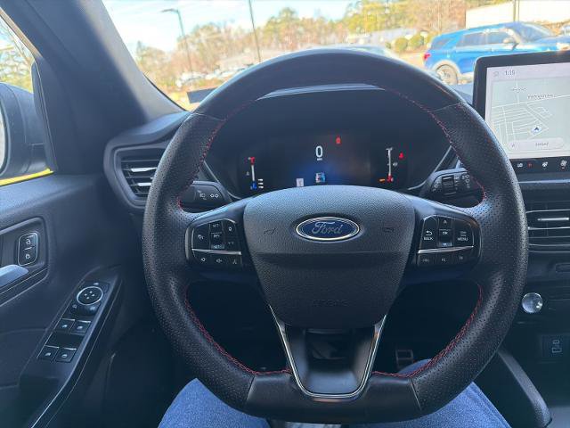 Certified 2023 Ford Escape ST-Line w/ Tech Pack #1 image 17