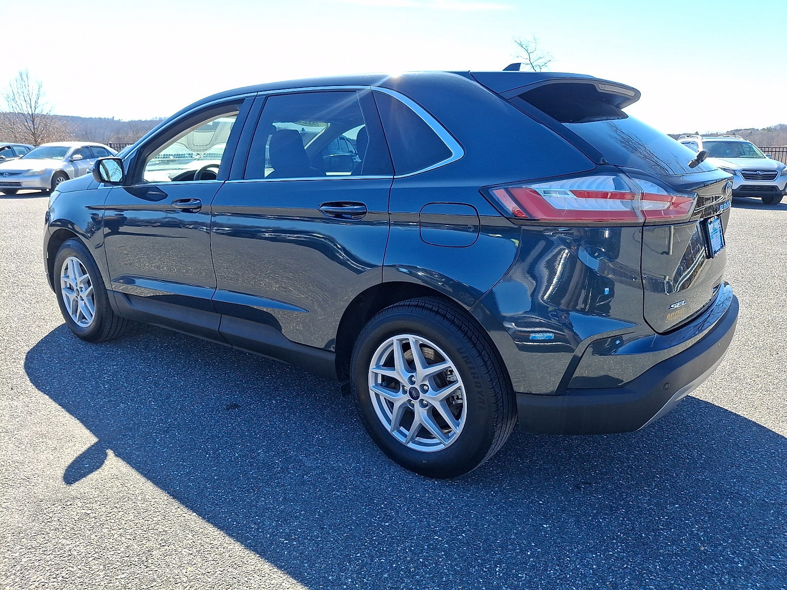 Certified 2022 Ford Edge SEL w/ Convenience Package image 2